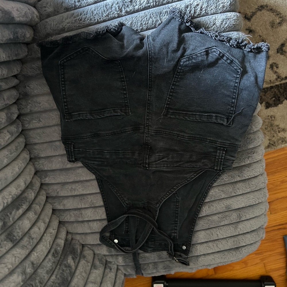 Angel Kiss black distressed Overalls - Picture 4 of 5